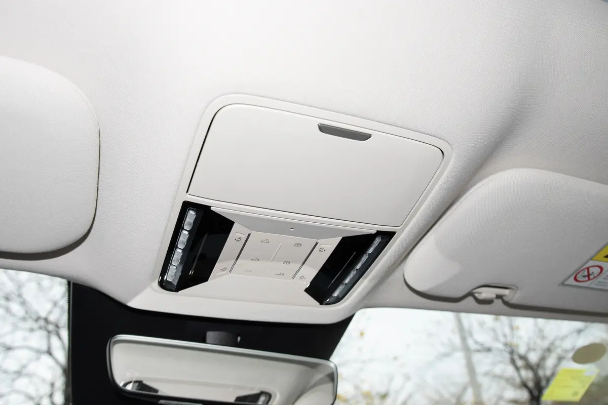 Nội thất BYD M9