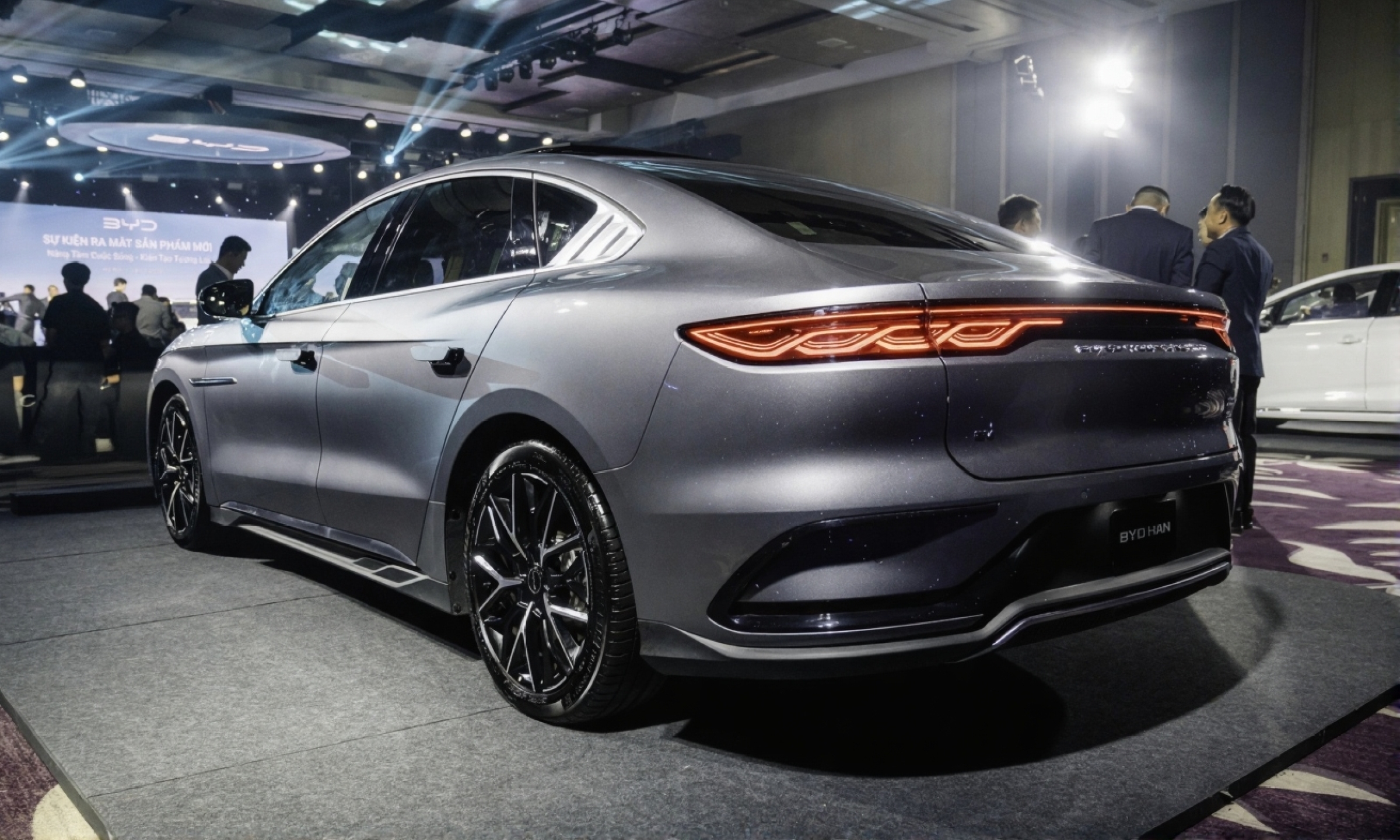 BYD Han EV