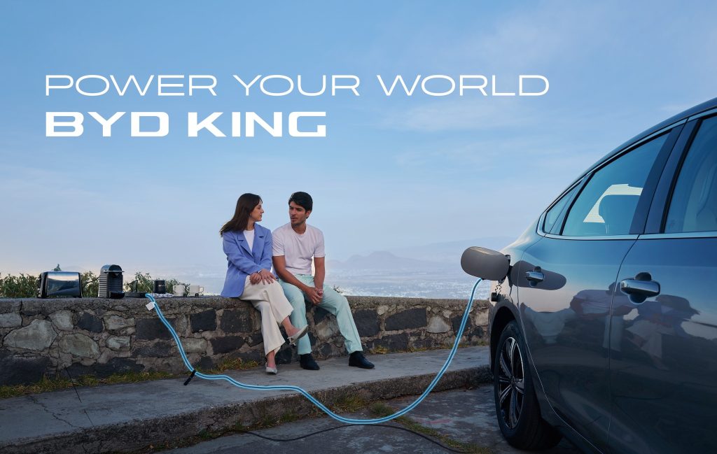 Công nghệ V2L (Vehicle-to-Load) trên xe điện BYD Seal 5