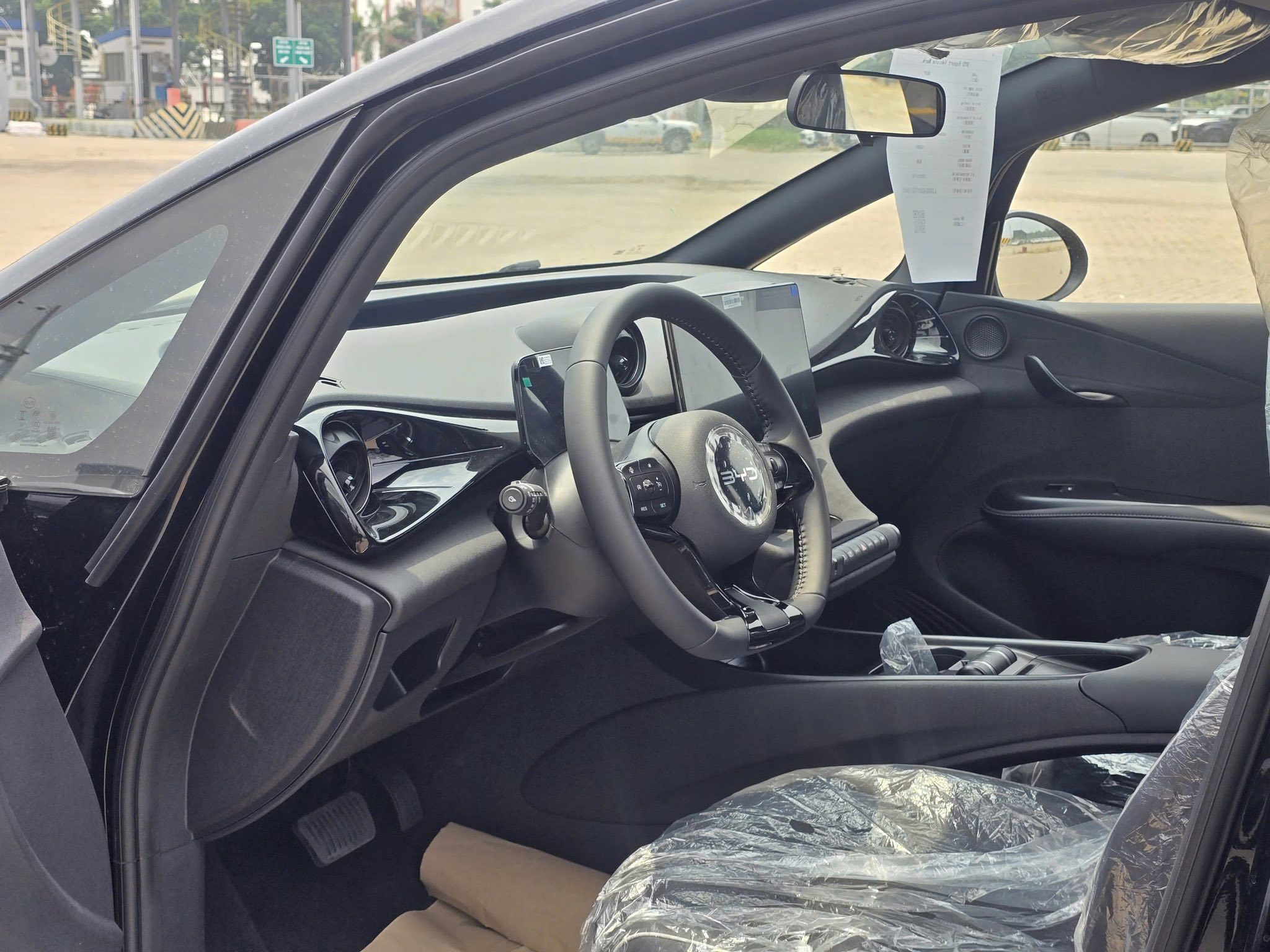 Nội thất BYD Dolphin 2026 bản Nhập Thái Lan